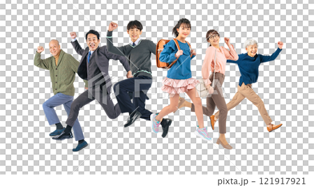 元気よくジャンプする三世代家族　手作業で精密に切り抜いた背景透過全身写真PNG 121917921