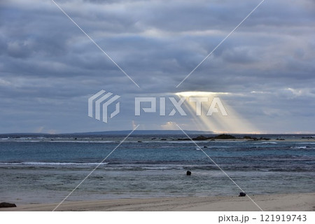 天使の梯子 121919743