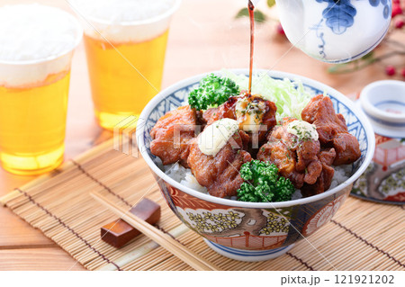 お手軽でジューシー 唐揚げ丼 121921202