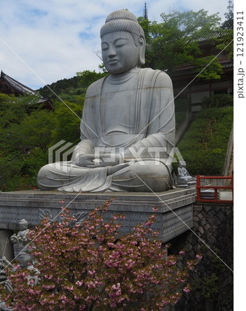 壷阪寺の大仏 121923411