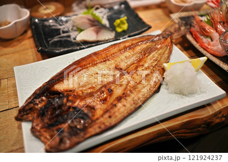 居酒屋のほっけ焼き 居酒屋のほっけ焼き 121924237