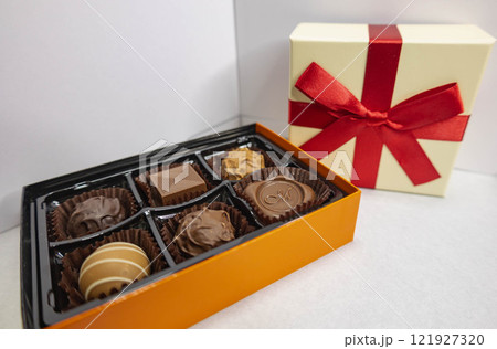 ギフトチョコ ギフトチョコ 121927320