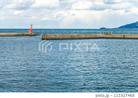 徳島県 鳴門海峡うずしお観潮船 船乗り場からの景色 徳島県 鳴門海峡うずしお観潮船 船乗り場からの景色 121927468