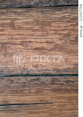 味のある深い色の木目 味のある深い色の木目 121927706