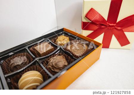 ギフトチョコ ギフトチョコ 121927858