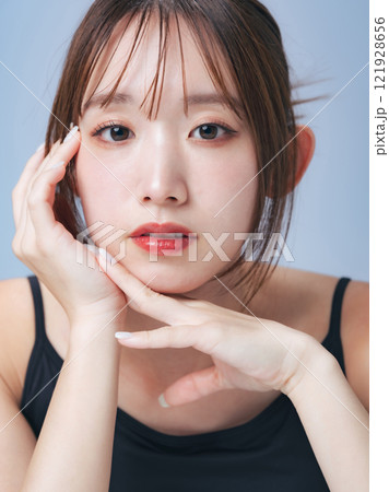 女性の美容イメージ スキンケア コスメ 脱毛サロン 女性の美容イメージ スキンケア コスメ 脱毛サロン 121928656