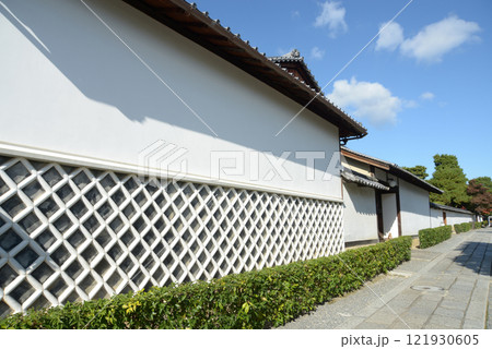 妙心寺 小方丈の白壁 京都市右京区花園 妙心寺 小方丈の白壁 京都市右京区花園 121930605