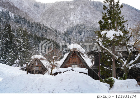 豪雪の白川郷 豪雪の白川郷 121931274