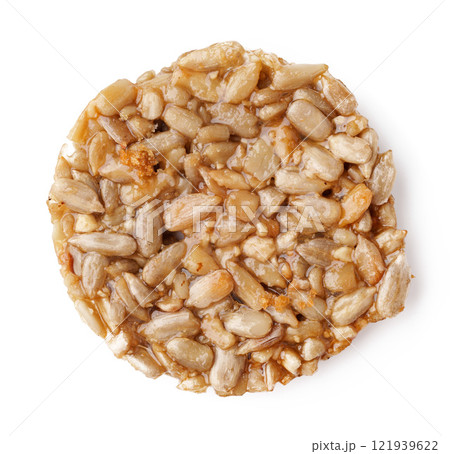 Crunchy sunflower seed snack made with natural ingredients for a healthy treat 121939622