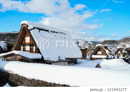豪雪の白川郷 豪雪の白川郷 121942277