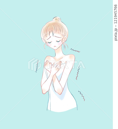バスタオルを巻いて震える女性 121945766
