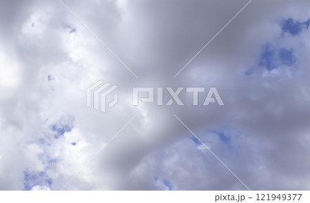 Overcast sky with dark clouds. Dark sky before a thunder-storm. The gray cloud background before rain. 121949377