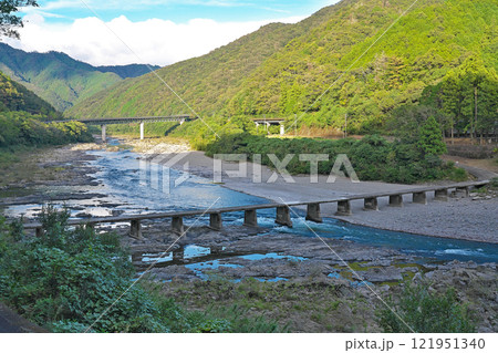 【半家沈下橋 (四万十川)】 高知県四万十市西土佐半家 121951340
