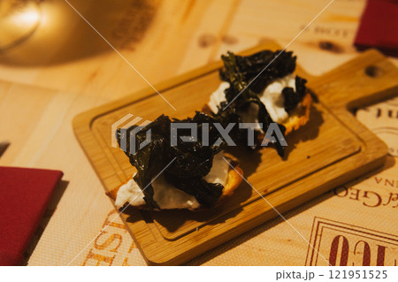 シチリア島のバルのスナック 121951525