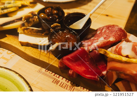 シチリア島のおつまみ 121951527