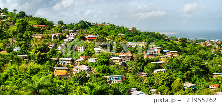 Houses on a hill in Port of Spain, the capital of Trinidad and Tobago 121955262