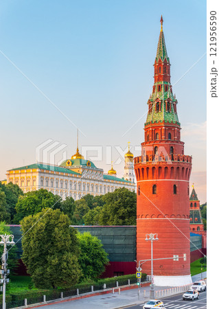 Vodovzvodnaya Tower at southwestern corner of Moscow Kremlin, overlooking Moscow River. Moscow, Russia Vodovzvodnaya Tower at southwestern corner of Moscow Kremlin, overlooking Moscow River. Moscow, Russia 121956590