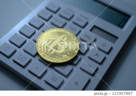 電卓とビットコイン 121957997