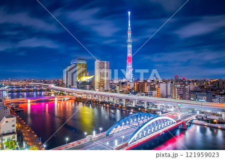 東京の街並み　夜景 121959023