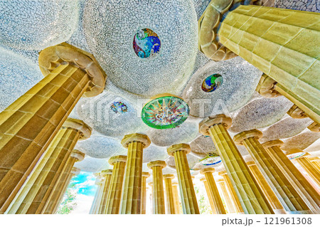 Barcelona. Gorgeous and amazing Park Guel . 121961308