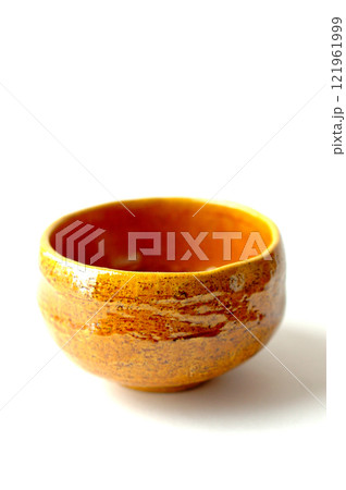 大樋焼き 飴釉の抹茶茶碗 大樋焼き 飴釉の抹茶茶碗 121961999