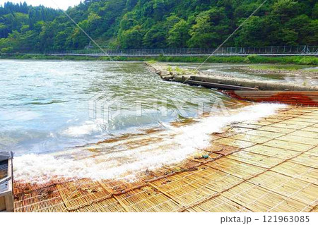 道の駅　白鷹ヤナ公園　あゆ茶屋　最上川　白鷹町 121963085