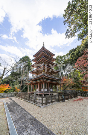 海住山寺(京都府)国宝の五重塔 海住山寺(京都府)国宝の五重塔 121964012