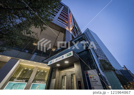 新宿三丁目駅E6出入口 新宿三丁目駅E6出入口 121964867