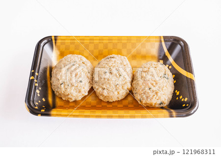 パック入り軟骨入り鶏つくね パック入り軟骨入り鶏つくね 121968311