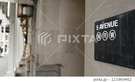 New York subway sign, 5 avenue underground metro station. Metropolitan entrance, 5th, fifth ave exit 121969462
