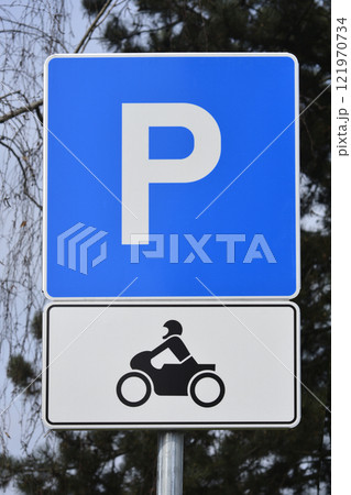 Traffic sign 121970734