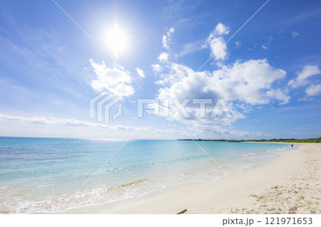 美しい海とさわやかな空 美しい海とさわやかな空 121971653