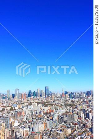 東京都港区、東京の町並みと東京タワーの風景 東京都港区、東京の町並みと東京タワーの風景 121975509