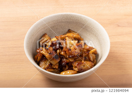鶏皮　炭火焼き 121984094