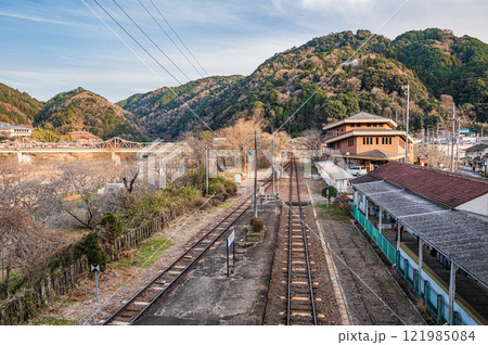 JR西日本関西線笠置駅風景 京都府笠置町 JR西日本関西線笠置駅風景 京都府笠置町 121985084