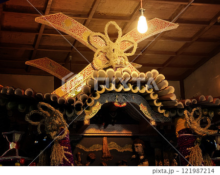 芋茎祭りの神輿 121987214