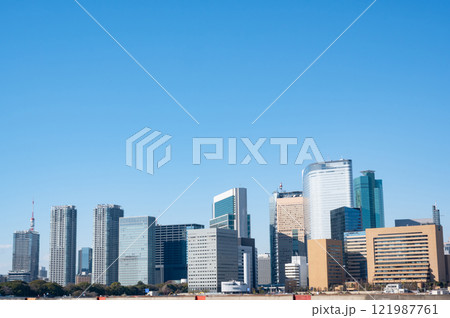 汐留の高層ビル群の風景 汐留の高層ビル群の風景 121987761
