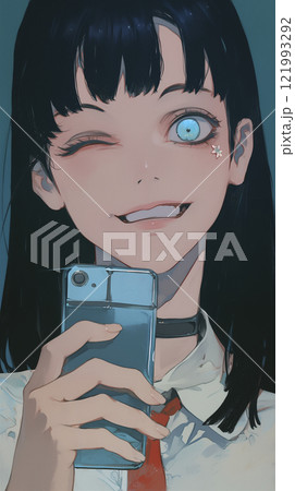 スマホ片手にウインクする女性のイラスト スマホ片手にウインクする女性のイラスト 121993292