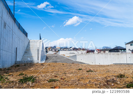 斜面の戸建て住宅団地 斜面の戸建て住宅団地 121993586