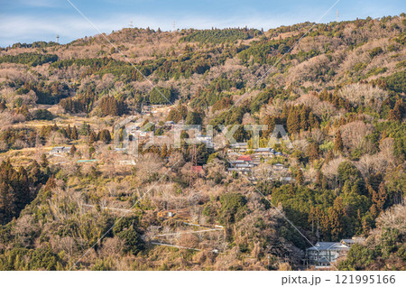 冬の笠置の山間集落 京都府笠置町 冬の笠置の山間集落 京都府笠置町 121995166
