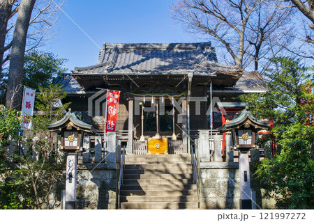 東京都大田区　千束八幡神社　拝殿　源頼朝と名馬・池月（いけづき）伝承の神社 121997272