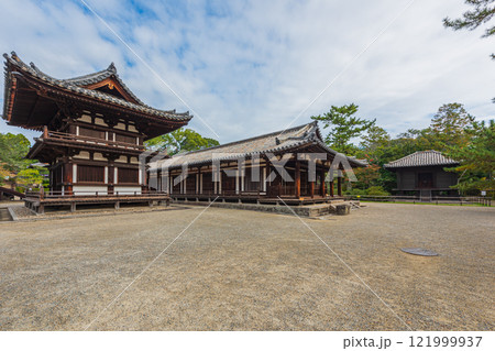 国宝　奈良唐招提寺、UNESCO 世界遺産 121999937