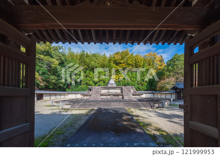 国宝　奈良唐招提寺、UNESCO 世界遺産 121999953