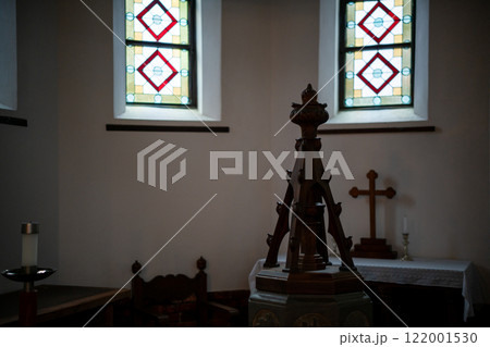 京都市上京区に所在特別特別公開された京都市指定有形文化財の聖アグネス教会を撮影 122001530