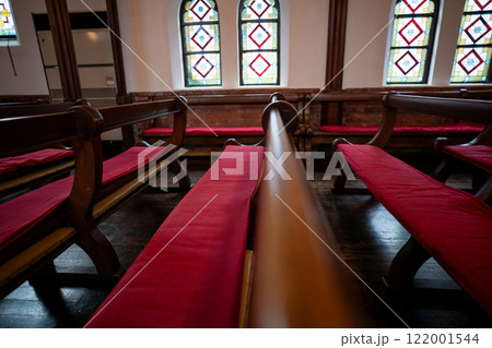 京都市上京区に所在特別特別公開された京都市指定有形文化財の聖アグネス教会を撮影 122001544