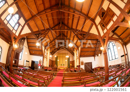 京都市上京区に所在特別特別公開された京都市指定有形文化財の聖アグネス教会を撮影 122001561