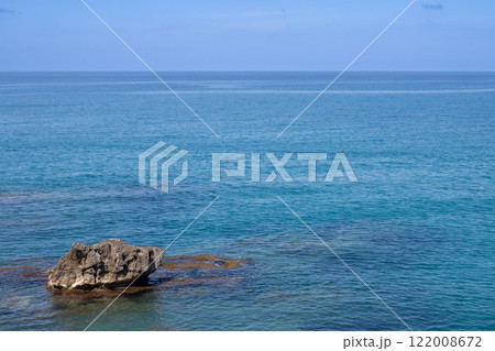 Tyrrhenian sea in the sunny day Sicily, Italy 122008672