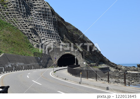 トンネル 自動車道路 山形県庄内 トンネル 自動車道路 山形県庄内 122011645