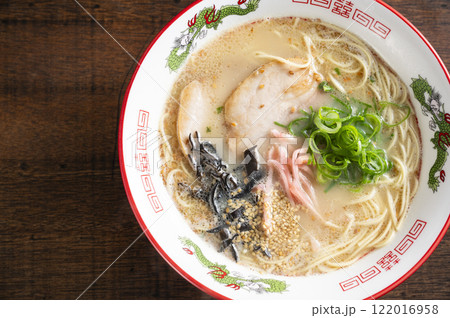 豚骨ラーメン 豚骨ラーメン 122016958