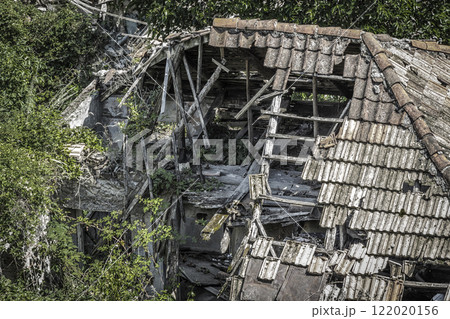 The old destroyed building The old destroyed building 122020156